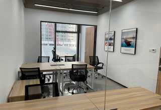 中国香港公寓办公桌批发厂家